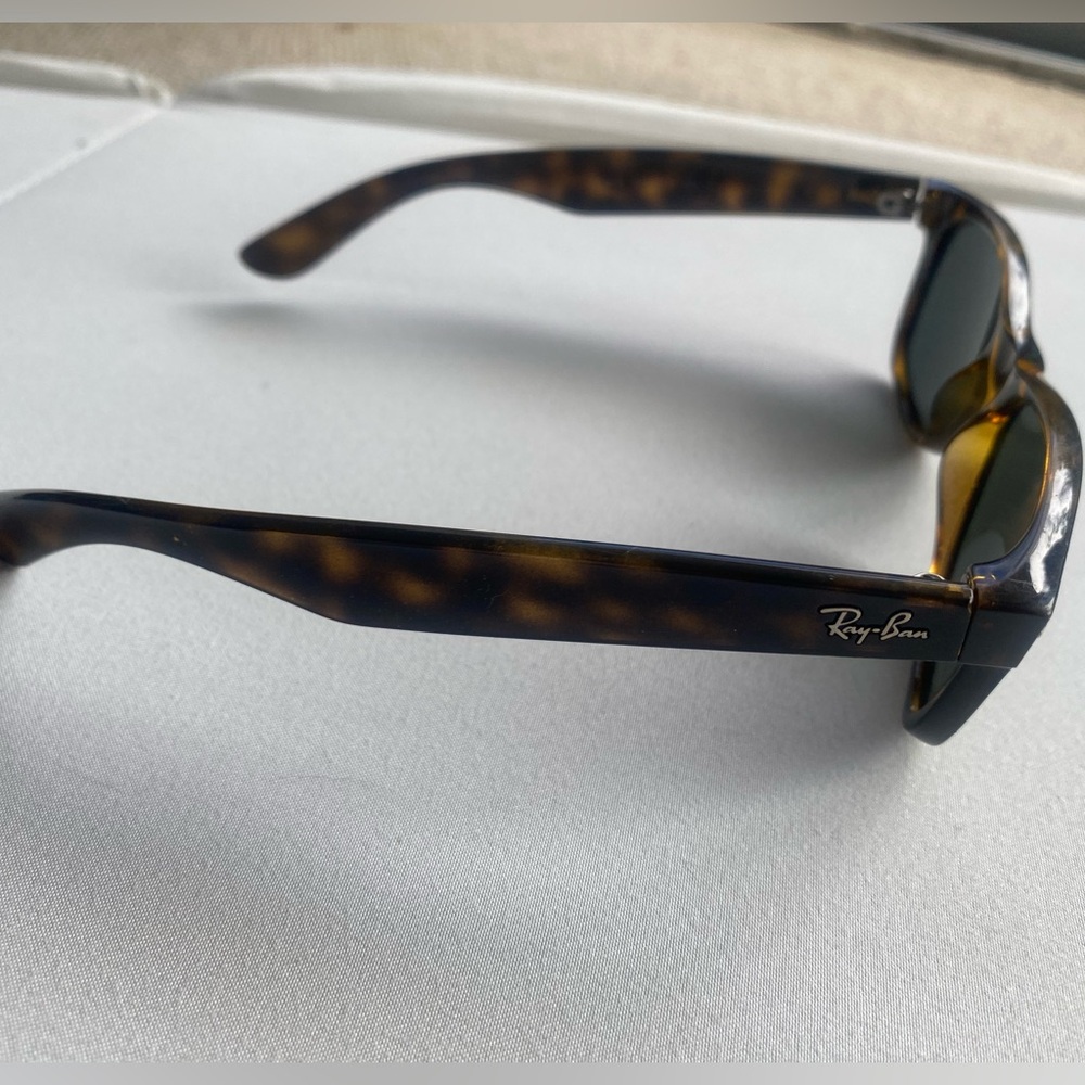 Bundle of women’s sunglasses pink tint - Picture 3 of 5